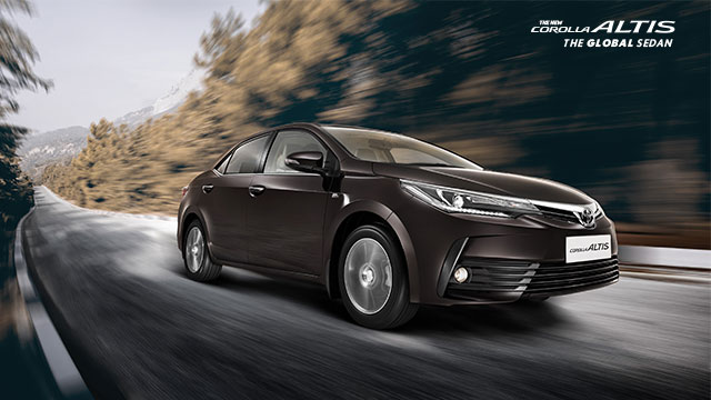 2019 Toyota Altis brochure - pivotmotors.com