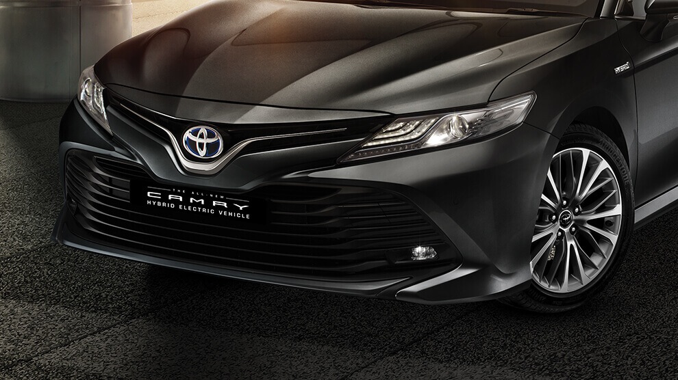 2019 toyota camry-frontage
